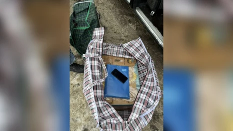 Астраханские полицейские изъяли у водителя 2 коробки с живыми раками без документов