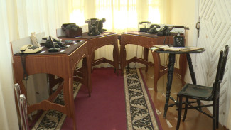 В музее истории Астрахани работает выставка, посвящённая телефонам разных эпох