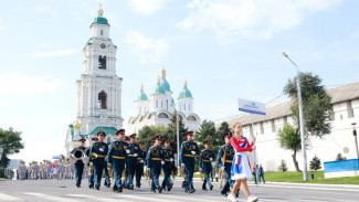 В Астрахани открыли фестиваль духовых оркестров “Фанфары Каспия”