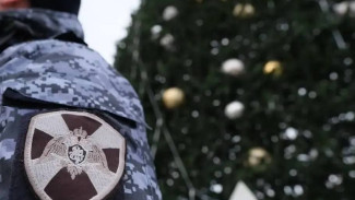 Росгвардейцы вернули домой потерявшуюся 80-летнюю астраханку