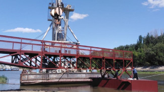 В Астрахани приступили к сборке береговых секций моста через Серебряную Воложку 