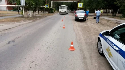 В Астраханской области водитель иномарки сбил подростков