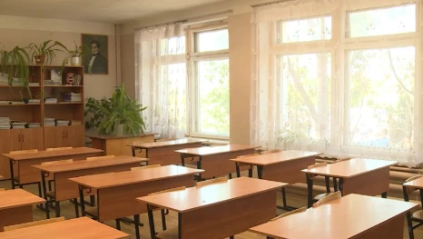 В Астраханской области успешно реализуется «Земский учитель»