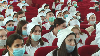 В Астрахани для будущих медиков провели урок мужества о спецоперации в Украине