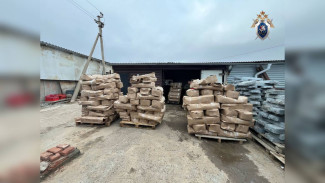 В Астрахани бизнесмен хранил на складе более 2,2 тонн нелегальной рыбы 