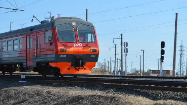 С 1 апреля в Астрахани изменится расписание некоторых пригородных поездов