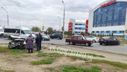 Стали известны подробности ДТП на улице Николая Островского в Астрахани