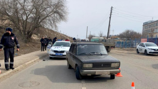 В Астрахани возбудили дело на водителя, сбившего насмерть 12-летнюю девочку