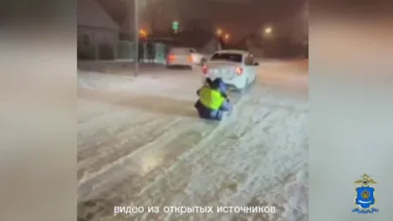 Астраханцев оштрафовали за катание на ватрушке