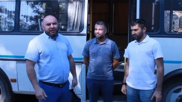 Астраханская область подарила пассажирский автобус Кременной