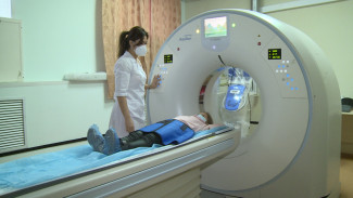 В Астрахани в детской больнице установили новый компьютерный томограф