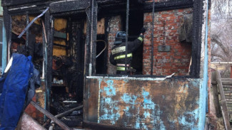 В Астрахани при пожаре в квартире погибла 38-летняя женщина