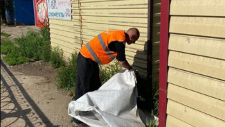 В Астрахани демонтировали 1,5 тысячи незаконных рекламных конструкций