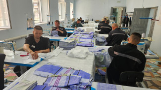 В швейных цехах в астраханских колониях запустили эксперимент по электронному нормированию