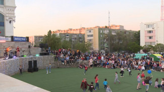 В Астрахани стартовал очередной сезон фестиваля «Музыка на траве»