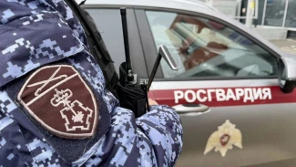 Астраханец пытался проникнуть в торгово-развлекательный центр