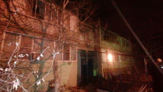 В Трусовском районе Астрахани при пожаре погибли женщина с сыном