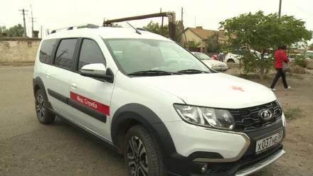 Автопарк Икрянинской районной больницы пополнился новыми автомобилями 