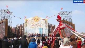 Шумные гуляния и широкая ярмарка ждут астраханцев на праздновании Масленицы