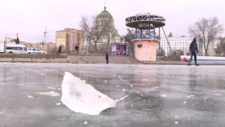 Толщина льда на водоёмах Астрахани ежедневно уменьшается на 1 см