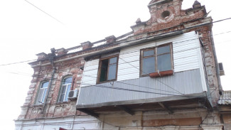 Аварийный дом на улице Куйбышева в Астрахани будет отреставрирован