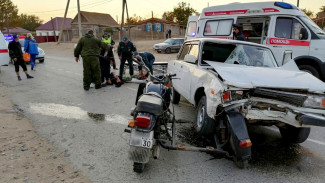 В Астраханской области пьяный водитель сбил мотоциклиста