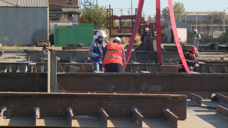 Астраханские корабелы построили первые модули ледостойкой платформы