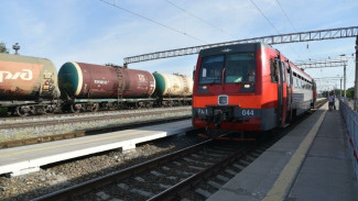 В Астраханской области пригородные поезда теперь курсируют чаще