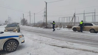 Из-за погоды сотрудники астраханской Госавтоинспекции переведены в усиленный режим работы