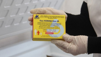 В Астрахани 363 подростка вакцинировались от коронавируса
