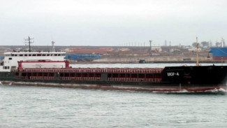 В Волго-Каспийском канале село на мель судно, следовавшее из Астрахани в Иран