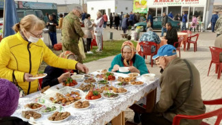 В субботу в Астрахани состоится праздничная селхозярмарка ко Дню Победы