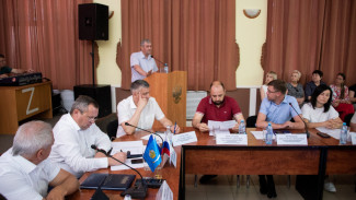 В Астраханской области обсудили проблему бесконтрольного выпаса скота