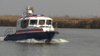 В Астраханской области прошел рейд по профилактике гибели и травматизма на воде