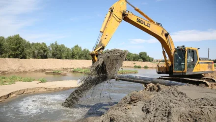 В Астраханской области нарастят темпы расчистки водоёмов 