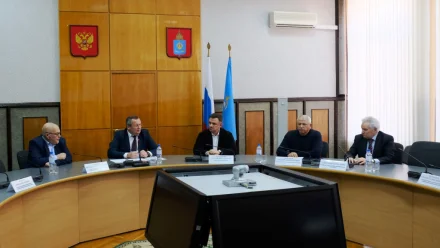 В Астрахани Совет Облдумы поддержал решение о признании независимости ЛНР и ДНР