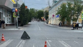 В Астрахани маршрутка наехала на 15-летнего подростка