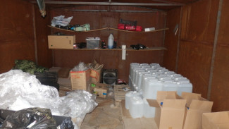 В Астрахани задержали членов ОПГ за сбыт нелегального алкоголя