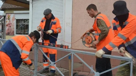 В Астрахани продолжаются работы по улучшению дорожной инфраструктуры