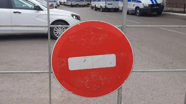 В Астрахани ограничат движение по улицам Жилая и Аксакова