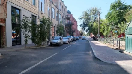 В Астрахани отремонтировали улицу Фиолетова