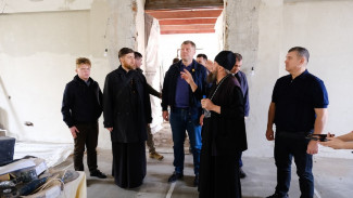 В Астрахани Игорь Бабушкин проинспектировал строительство храмов