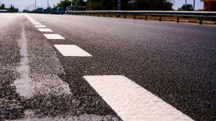 В Астраханской области слоями износа защитят 66 км федеральных трасс