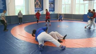 Астраханский борец готовится к чемпионату мира