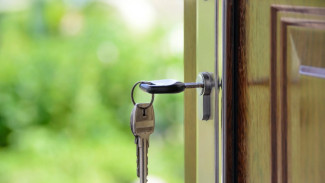 В Астрахани прокуратура помогла семье из 5 человек получить законное жильё