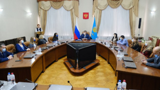 Игорь Бабушкин поздравил победителей конкурса «Большая перемена»