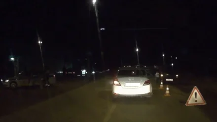 В Астрахани водитель на автомобиле сбил 87-летнюю женщину