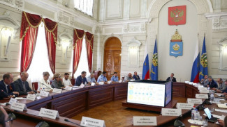 В Астрахани готовы к приему заявлений и выплатам новой меры соцподдержки семей с детьми 