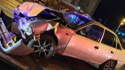 В ДТП на Боевой в Астрахани пострадали 2 человека