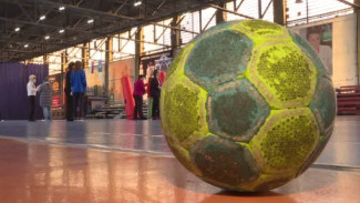 В Астрахани для людей с ограниченными возможностями прошёл мастер-класс по гандболу